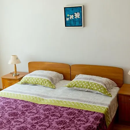 House Prodanovi 4*