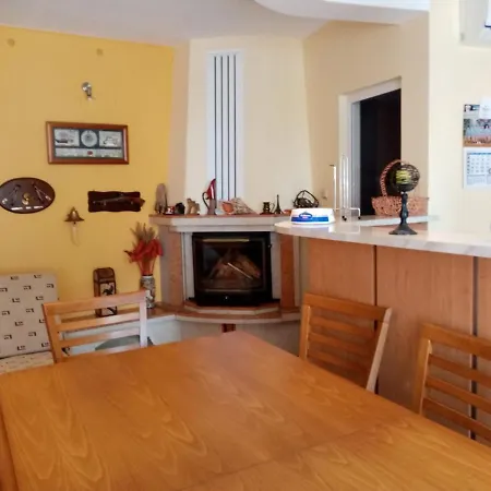 House Prodanovi Konukevi Süzebolu