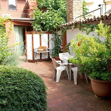 House Prodanovi 4*